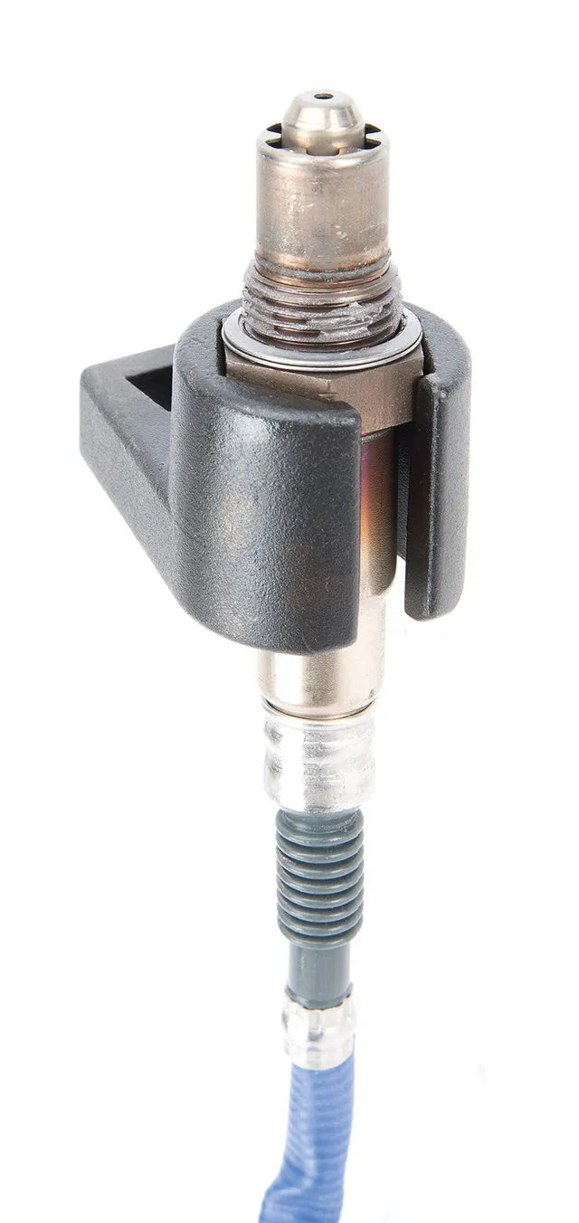 Titan 51739 Offset Oxygen Sensor Socket
